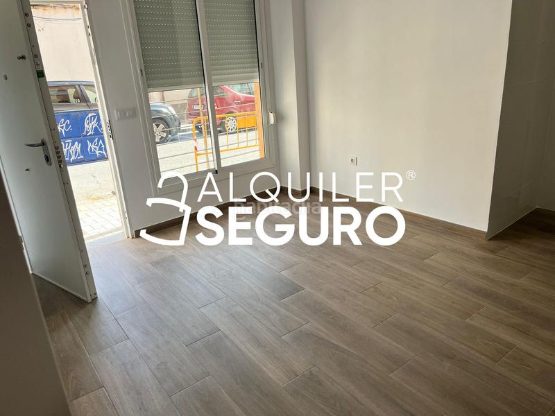 Foto 8f024193-5955-43f0-8ec2-9130fd86c851. Lloguer pis a Los Castillejos - La Trinidad Málaga