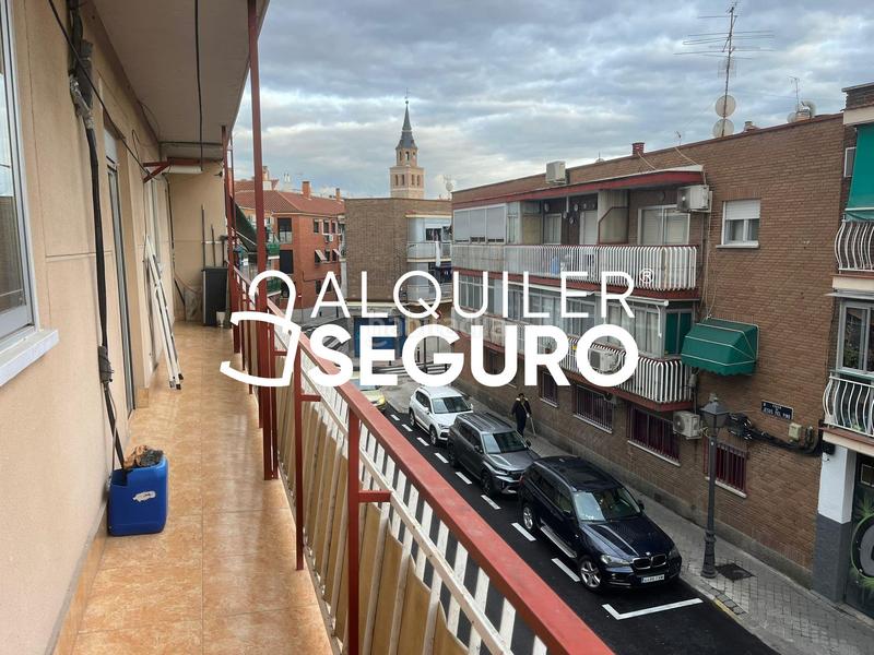 Foto 1f416738-6a94-47df-8123-51f6a4343f81. Alquiler piso  c jesus del pino en Casco Histórico de Vallecas Madrid