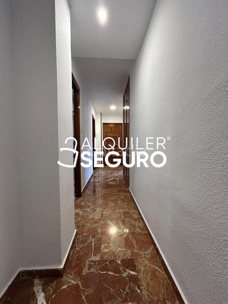 Foto 4fba7099-7081-44d8-91f1-b9c085d56bec. Affitto appartamento con riscaldamento parcheggio in Granada