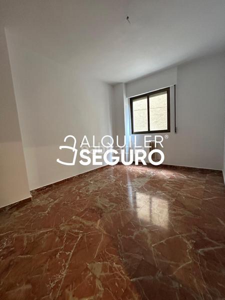 Foto 1dc0671b-ce79-49bf-bc69-452992f2759f. Rent flat with heating parking in Pajaritos Granada