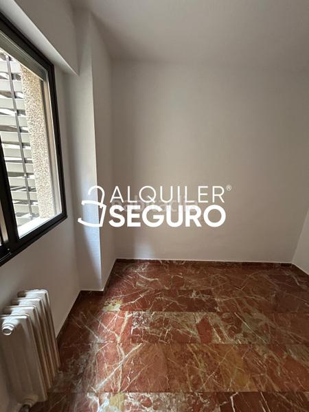 Foto 71ee943a-728b-430a-abd9-0c6ad0f14ae0. Rent flat with heating parking in Pajaritos Granada