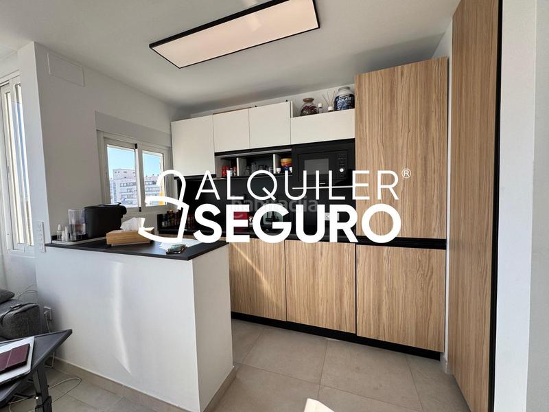 Foto ee4a8274-3e96-4c77-a0d5-1c9c819ec715. Alquiler estudio  c rio aranda en Manantiales-Estación de Autobuses Torremolinos