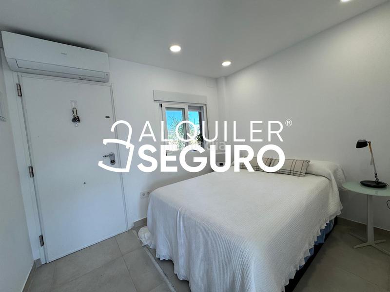 Foto 5670ac86-a11f-48ec-a7ba-88a16845a23c. Rent studio with pool in Manantiales-Estación de Autobuses Torremolinos