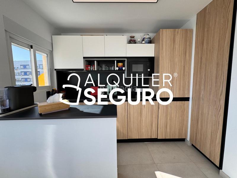 Foto 5d27d048-e5e9-4ff6-bdae-f17670c8cc62. Rent studio with pool in Manantiales-Estación de Autobuses Torremolinos