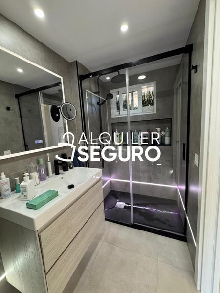 Foto f6d6be61-9ee8-4c42-9661-b1a3d2b631be. Rent studio with pool in Manantiales-Estación de Autobuses Torremolinos