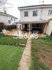 Location Chalet  Olivo. Chalet c olivo trijueque