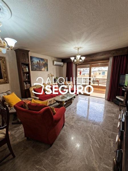 Foto 6cc24f89-a7c6-4072-9d91-68a42a527586. Alquiler piso  av. andalucia en Cerrillo de Maracena - Periodistas Granada