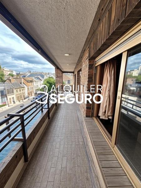 Foto 79357646-3f21-4a66-87d8-705d373ac993. Location appartement avec chauffage parking dans Cerrillo de Maracena - Periodistas Granada