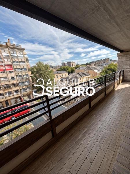 Foto 015e4ac1-171d-4e95-b781-dae348f3f637. Miete etagenwohnung mit heizung parking in Cerrillo de Maracena - Periodistas Granada