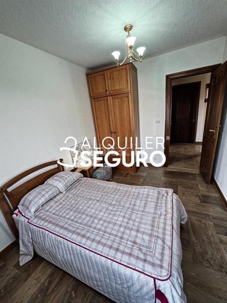 Foto 3b95d3a4-7724-4f75-9034-1fe4c8da9bce. Rent flat with heating parking in Cerrillo de Maracena - Periodistas Granada