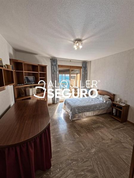 Foto 765e0fda-b865-4966-b2ed-afb61063c445. Rent flat with heating parking in Cerrillo de Maracena - Periodistas Granada