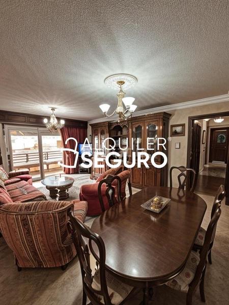 Foto 9070433d-4b11-4bb6-945c-93d3af8f08c9. Rent flat with heating parking in Cerrillo de Maracena - Periodistas Granada