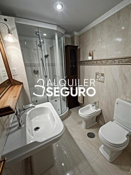 Foto a6b5436e-4e77-4f12-8e53-164348addce4. Rent flat with heating parking in Cerrillo de Maracena - Periodistas Granada