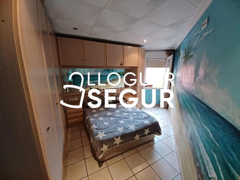 Foto f498bf5f-eb04-42f8-ba55-ac9baaebaab8. Location appartement dans El Raval Santa Coloma de Gramenet