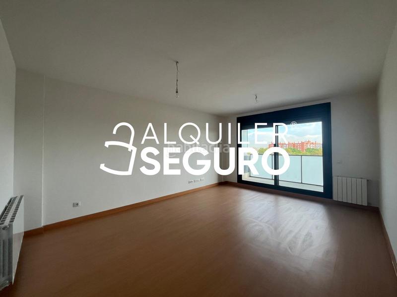 Foto 0074b083-4418-4069-a70b-b95a1ae554fe. Affitto appartamento con riscaldamento parcheggio piscina in Leganés