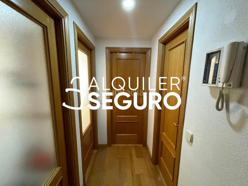 Foto 0b71b801-4f25-46c1-ae3c-9236059d4a1a. Alquiler piso  c de los timbales en Cuatro Vientos Madrid