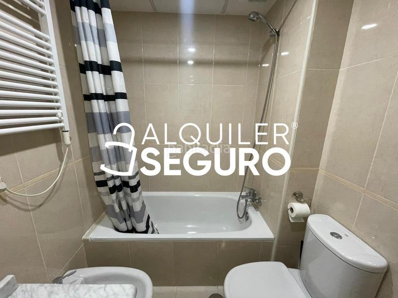 Foto a87c2500-ad7b-45df-afdb-f0f28c6e8ef2. Miete etagenwohnung mit heizung parking pool in Cuatro Vientos Madrid