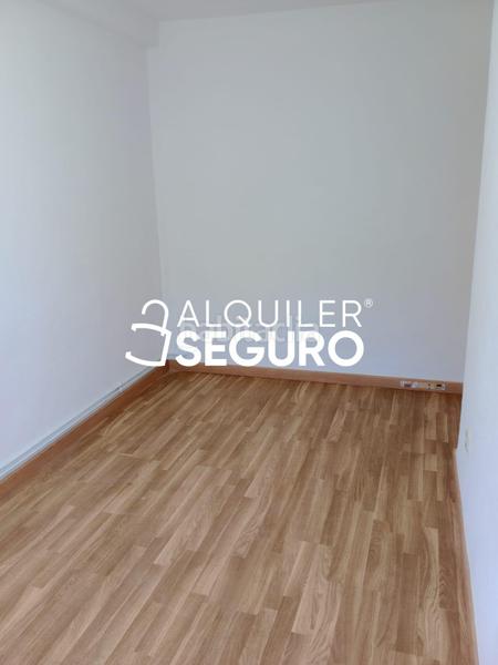 Foto 0e47d113-1c16-4bca-a34d-9724e1b948f1. Miete etagenwohnung mit heizung in Ventas Madrid