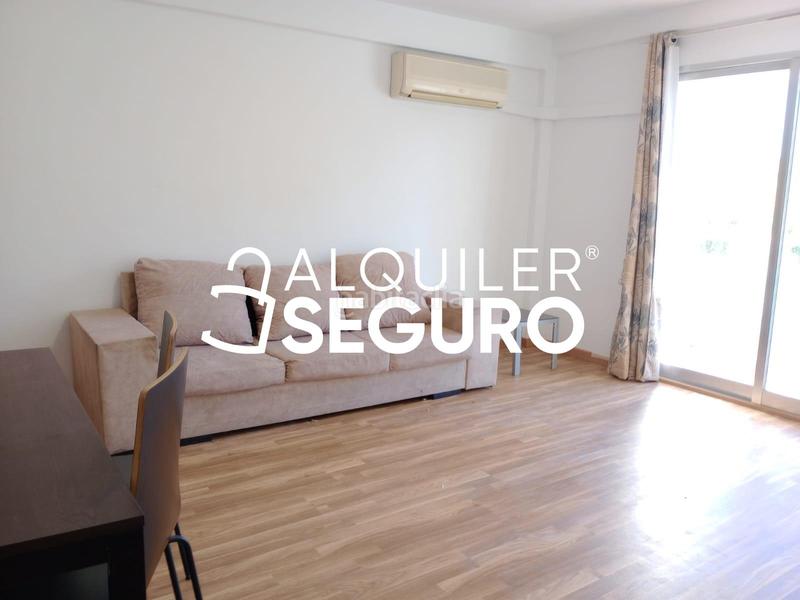 Foto 2ba42a49-0c12-4ec6-82a5-7530d950606e. Miete etagenwohnung mit heizung in Ventas Madrid