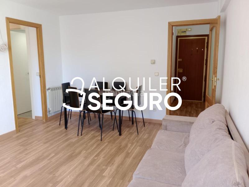 Foto c5c45507-2fac-4172-a269-470d7f18f145. Rent flat with heating in Ventas Madrid