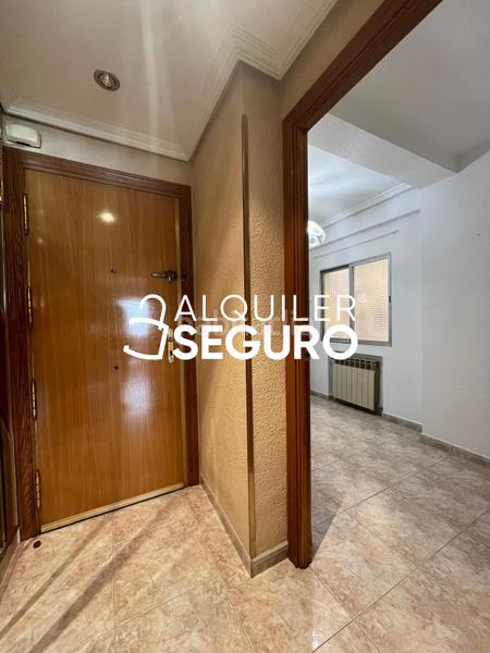 Foto df9e37f3-fb99-4c6d-985c-842901432ce2. Lloguer pis amb calefacció a Zarzaquemada Leganés