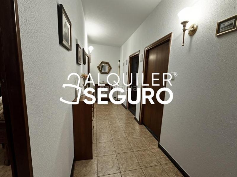 Foto da6a9cc0-9ad1-4cba-98ba-23f3c199ab79. Affitto appartamento con riscaldamento in Almendrales Madrid