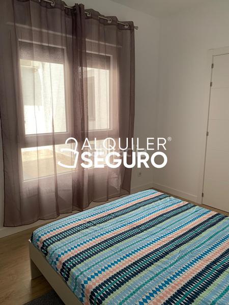 Foto 18a55125-8af9-47ce-a6c6-9c543ce1ff8b. Miete etagenwohnung mit heizung in Comillas Madrid