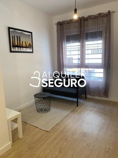 Foto 202b9be8-4834-45a7-8a11-69b05b2e1b9c. Miete etagenwohnung mit heizung in Comillas Madrid