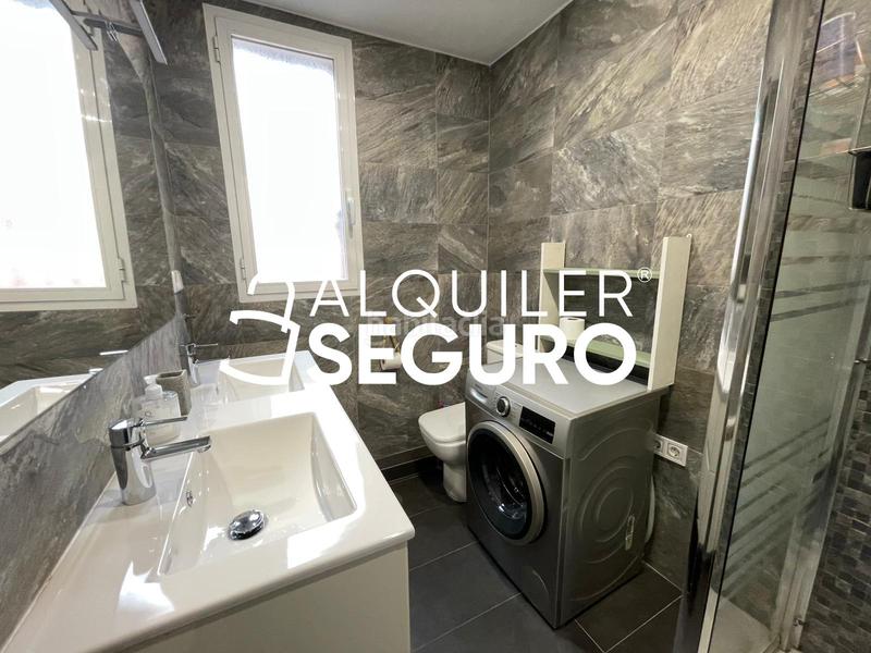 Foto e24a78d4-4aa3-496c-9a56-aee6862a4a89. Location appartement avec chauffage dans San Isidro Madrid