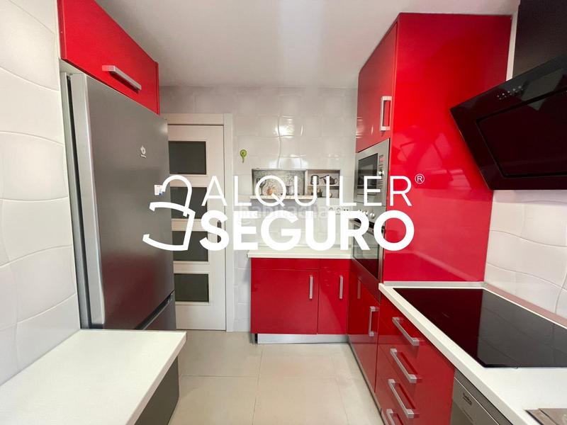 Foto cca7b4a2-ed34-422e-930d-be610a9fbd91. Rent flat with heating in San Isidro Madrid