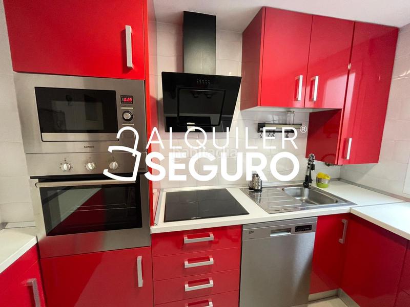 Foto e0ee6f5a-1c62-4bda-ba1f-e4fa49923f03. Rent flat with heating in San Isidro Madrid