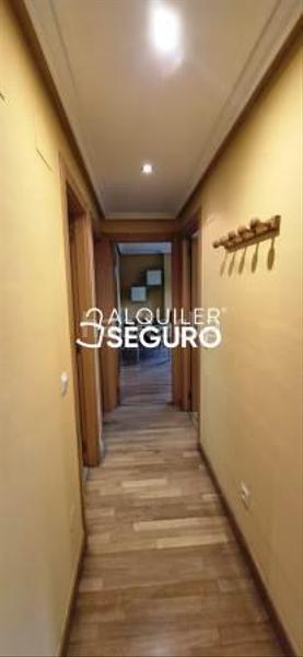 Foto 6ac1592f-59bf-4959-8d86-642b4c9fbec5. Rent flat with heating in Fozaneldi - Tenderina Oviedo