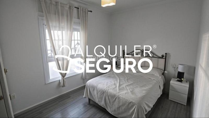 Foto 2f51e390-c280-4341-ae51-d7853279a4bc. Rent flat with parking in Gelves