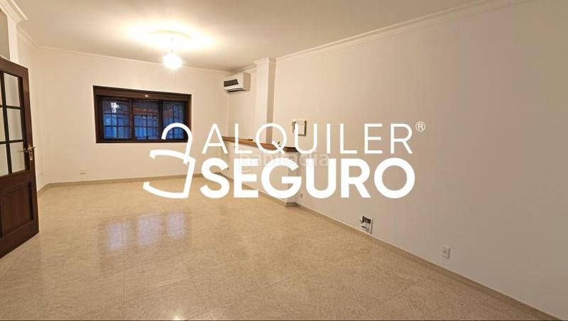 Foto c2c9d11c-c282-4b7c-8377-4d5b7ff2994d. Miete chalet mit parking in Oromana Alcalá de Guadaira