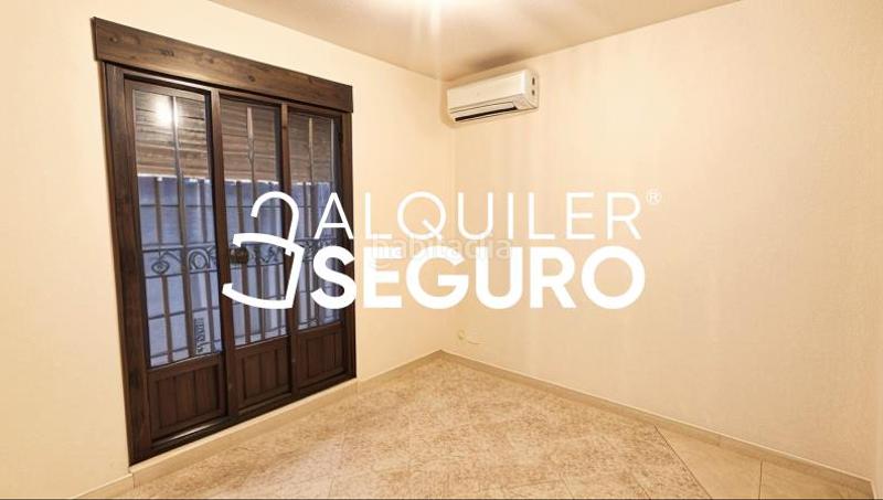 Foto 2a699e57-c348-490a-bc96-f347bb3cadbf. Rent chalet with parking in Oromana Alcalá de Guadaira