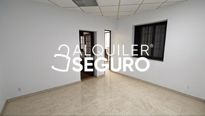 Foto ebdc7b2f-a109-4aa5-9904-595034a394b2. Rent chalet with parking in Oromana Alcalá de Guadaira