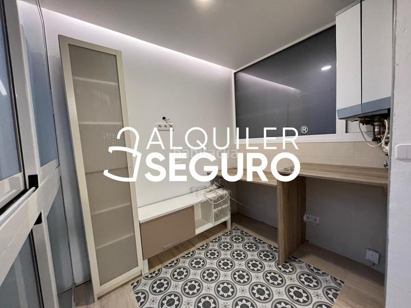 Foto 3f07aea7-47e3-4c25-b6d3-a9cc418f215d. Rent flat with heating in Palomeras Sureste Madrid