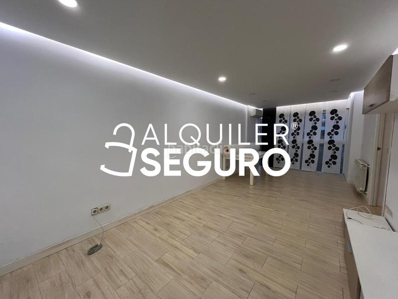 Foto 6fe84f08-220f-45f2-9cff-af9013f1f74d. Rent flat with heating in Palomeras Sureste Madrid