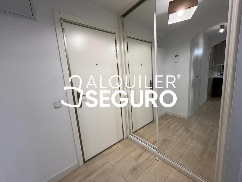 Foto c2f8dc8e-1c4e-4898-9f36-58607526f997. Rent flat with heating in Palomeras Sureste Madrid