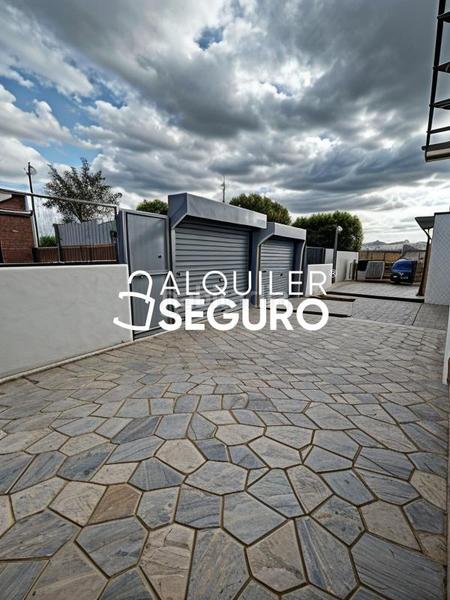 Foto 5f210294-9995-4048-8df9-5a75a700ee4c. Alquiler chalet  c san roque en Ajalvir