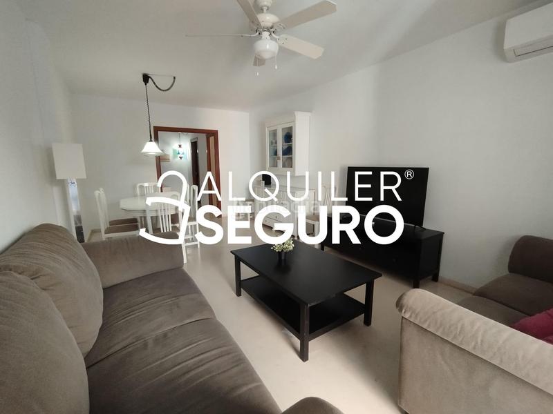 Foto 5ddfcdc7-cd36-4d68-a01c-fb82793d56e6. Miete etagenwohnung in Centro ciudad Fuengirola