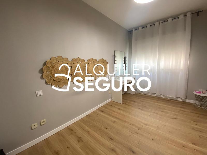 Foto 130ef23b-7c3a-4e19-88a9-ce455ccad499. Miete etagenwohnung mit heizung parking in Palomeras Bajas Madrid