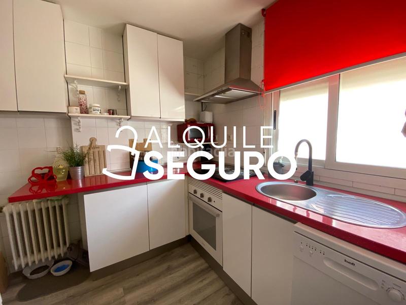 Foto 5ff428d3-721c-4710-9063-82064d08765b. Rent flat with heating parking in Palomeras Bajas Madrid
