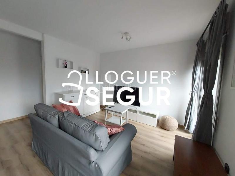 Foto 463a8cd5-ab7b-42d5-88ca-63d9baa5c51f. Alquiler piso  av. barcelona en Centre Sant Joan Despí