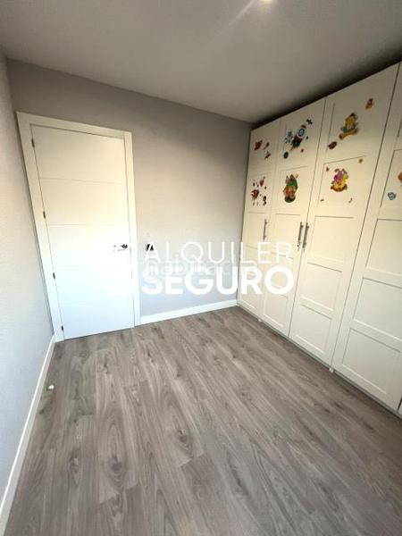 Foto 0c6d0a37-e69e-4dec-a2e1-d4867d78dccb. Alquiler piso  c jaime i el conquistador en Reyes Parla