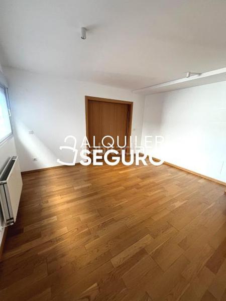 Foto 13e02152-d29e-4e9c-90bd-c48e2f3d1c33. Location appartement avec chauffage parking piscine dans Valdemoro