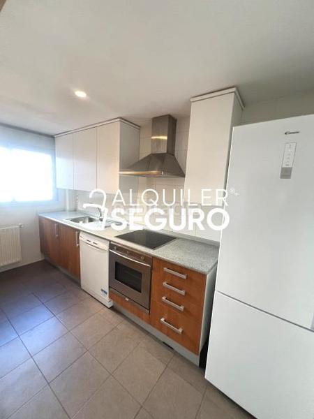 Foto 0ed28d3e-3c32-4d1f-8192-d01a08531de0. Rent flat with heating parking pool in Estación Valdemoro