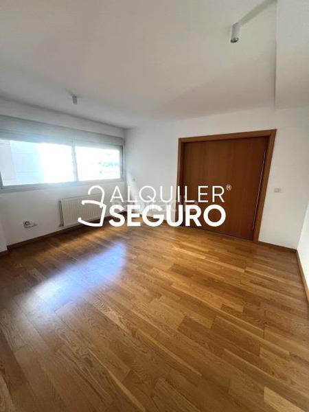 Foto 88a589d5-1482-468f-8269-d9265eb0c635. Rent flat with heating parking pool in Estación Valdemoro