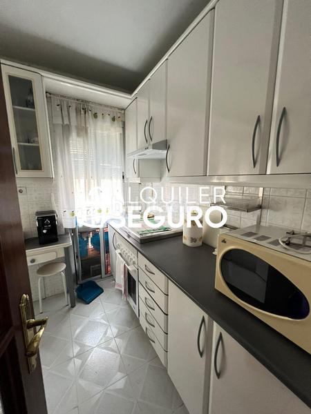 Foto f7fd3029-cce3-49f7-bfea-068a92e93b5f. Location appartement avec chauffage dans Simancas Madrid