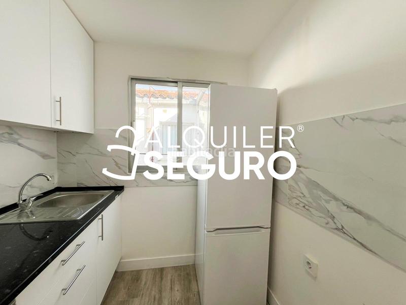 Foto 48dbbafc-25fe-473a-b479-875516bbbeb3. Affitto appartamento con riscaldamento in Reyes Parla